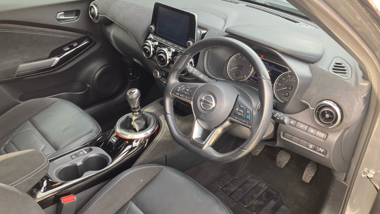 Nissan Juke 1.0 DiG-T 114 Tekna+ 5dr Petrol Hatchback